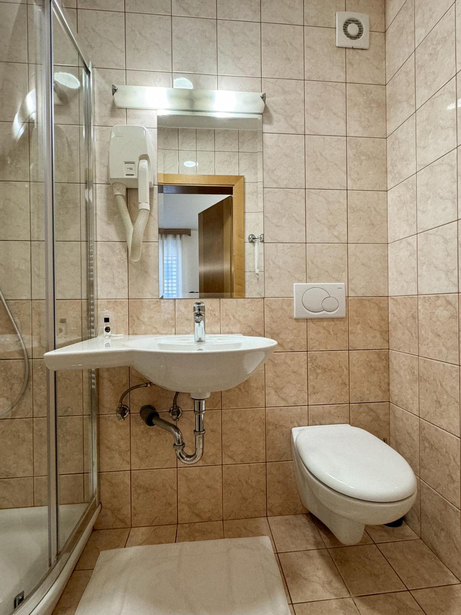 Hisa Ales Kranj Quarto foto